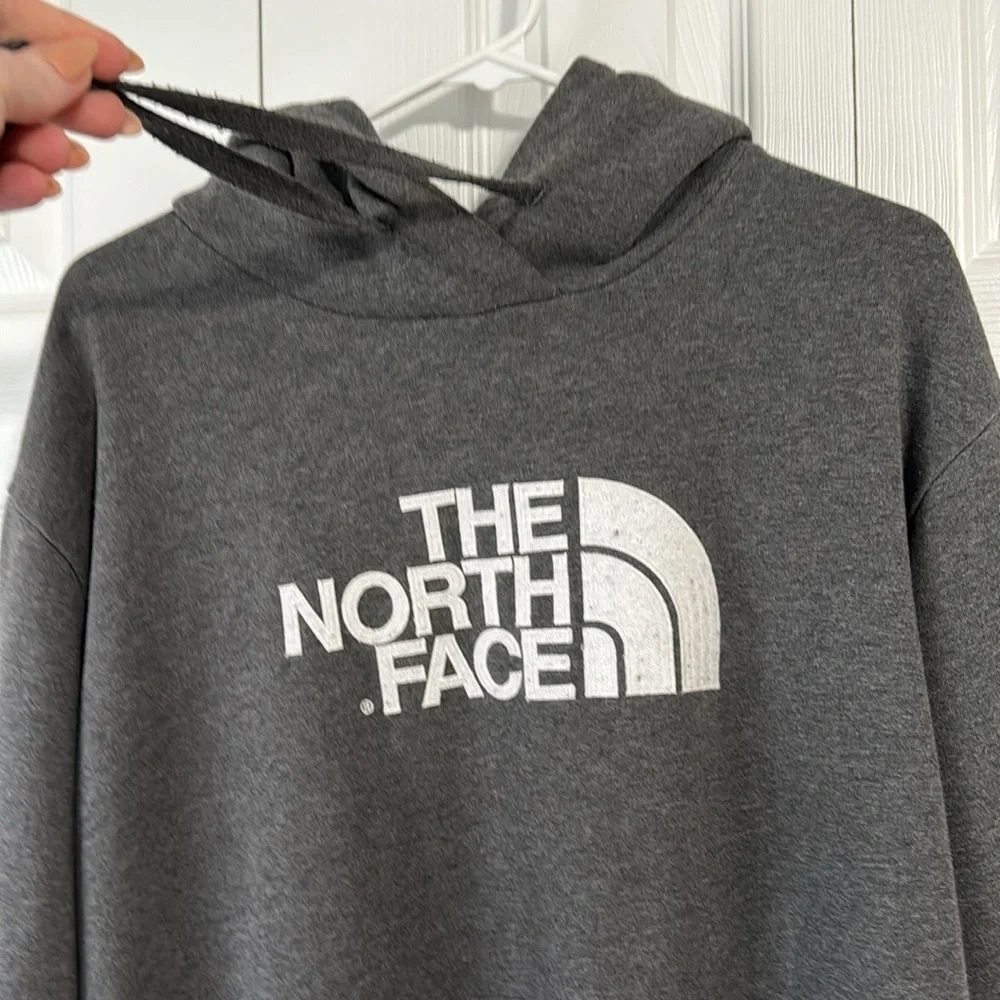 Vintage the north face sweatshirt w old logo